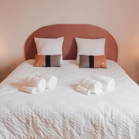 Au Coin De Paradis - Plume D'ange Bed and Breakfast 3*